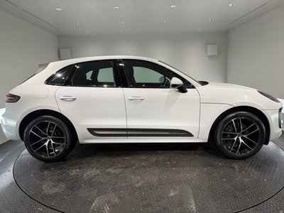 PORSCHE MACAN - 6