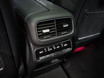 2023 Mercedes-BENZ GLE — миниатюра 38