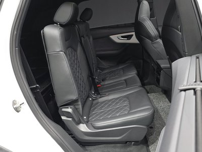 2025 AUDI Q7 — миниатюра 12