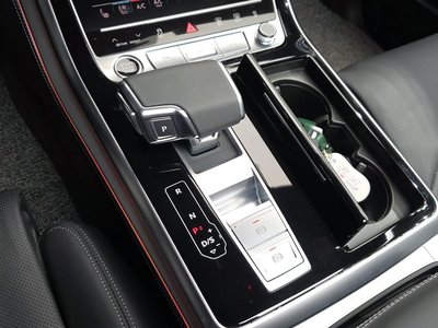 صورة 9 لـ 2025 AUDI Q7