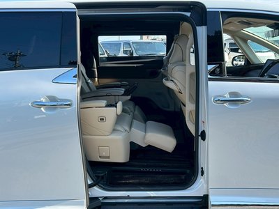 2024 Toyota ALPHARD 缩略图 32