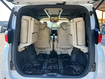2024 Toyota ALPHARD 缩略图 44