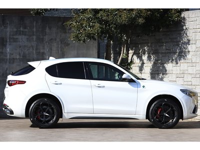 ALFA ROMEO STELVIO - 7