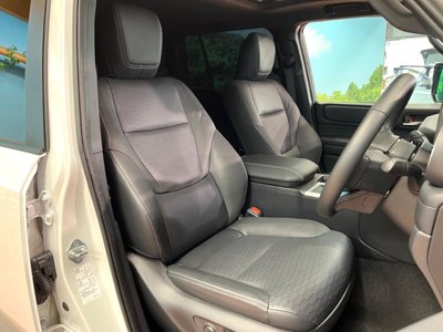 TOYOTA LAND CRUISER 250 - 10