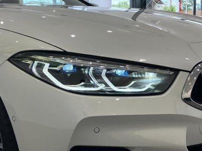 BMW 8 SERIES - 9
