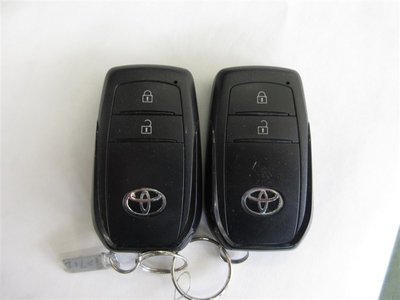 2023 Toyota LAND CRUISER 300 缩略图 32