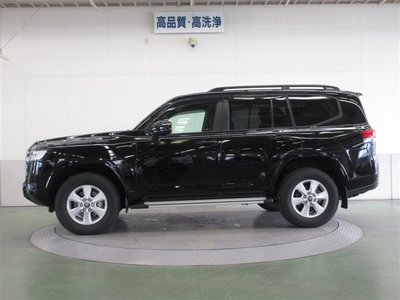 2023 Toyota LAND CRUISER 300 — фото 6