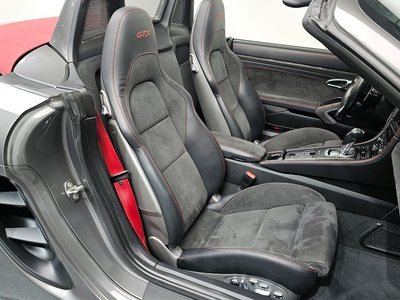 PORSCHE 718 BOXSTER - 10