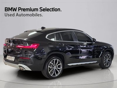 صورة 3 لـ 2025 BMW X4
