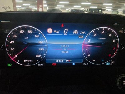 MERCEDES-BENZ E-CLASS - 5