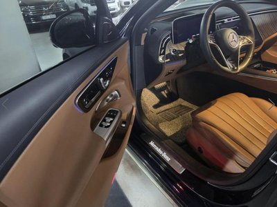 MERCEDES-BENZ E-CLASS - 2