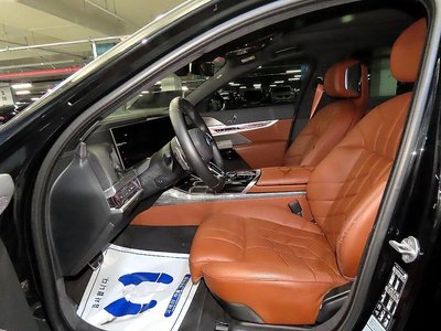 BMW 7 SERIES - 7