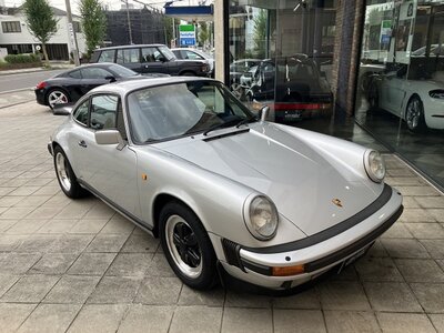 PORSCHE 911 - 5