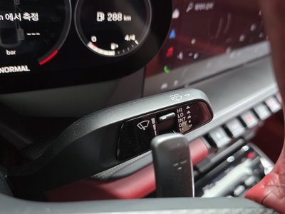 صورة مصغرة 24 لـ 2023 Porsche 911