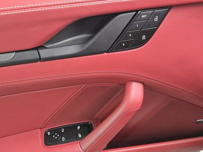 صورة مصغرة 26 لـ 2023 Porsche 911