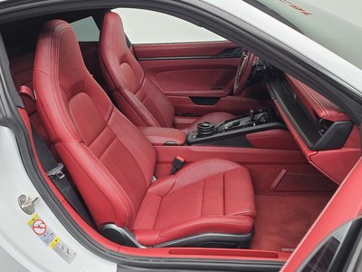 صورة مصغرة 16 لـ 2023 Porsche 911