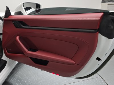 صورة مصغرة 15 لـ 2023 Porsche 911