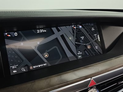 2020 Genesis G90 — миниатюра 14
