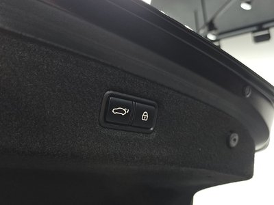 2020 Genesis G90 — миниатюра 20