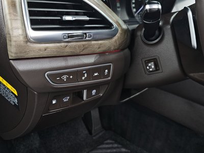 2020 Genesis G90 — миниатюра 16