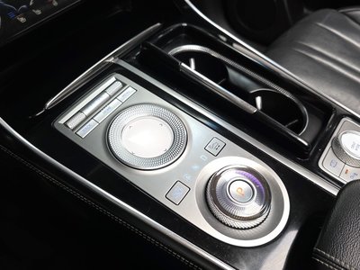 GENESIS GV80 - 9