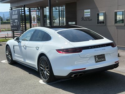 PORSCHE PANAMERA - 7