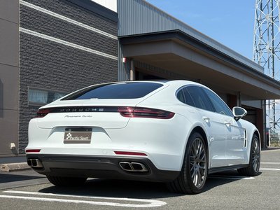 PORSCHE PANAMERA - 9