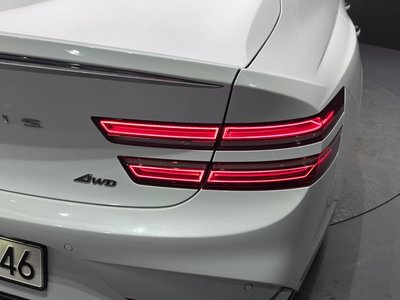 صورة 10 لـ 2025 Genesis G80 (RG3)