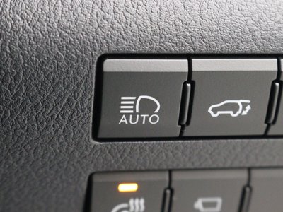 صورة مصغرة 14 لـ 2021 Lexus RX