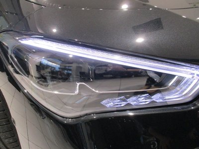 MERCEDES-BENZ CLA - 3