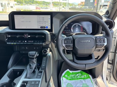 TOYOTA LAND CRUISER 250 - 5