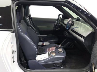 صورة مصغرة 17 لـ 2024 MINI COOPER ELECTRIC