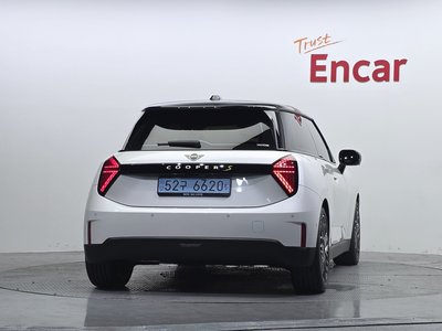 صورة 3 لـ 2024 MINI COOPER ELECTRIC