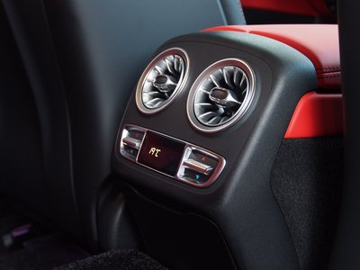 صورة مصغرة 23 لـ 2022 Mercedes-BENZ GT AMG