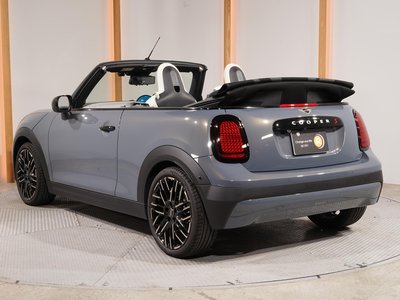 صورة 10 لـ 2025 MINI COOPER CONVERTIBLE