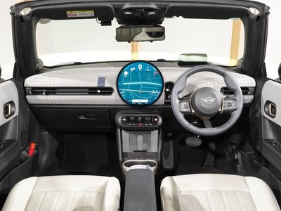 صورة 4 لـ 2025 MINI COOPER CONVERTIBLE