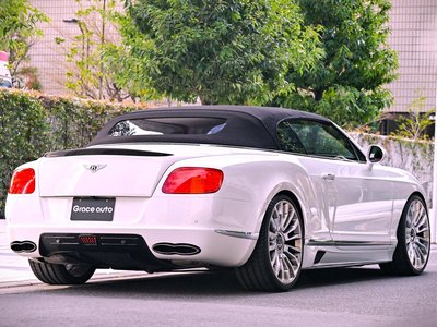 BENTLEY CONTINENTAL - 8