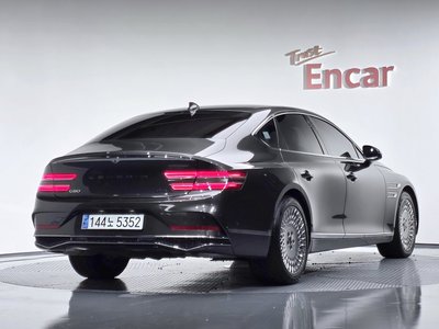 GENESIS G80 (RG3) - 3