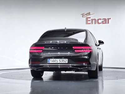 GENESIS G80 (RG3) - 4