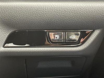 صورة 6 لـ 2023 Lexus NX