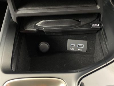 صورة 10 لـ 2023 Lexus NX