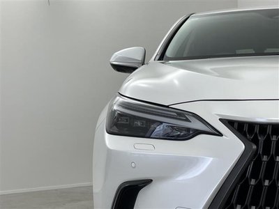 صورة مصغرة 37 لـ 2023 Lexus NX
