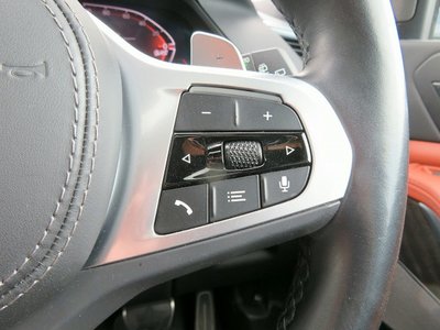 2022 BMW X5 — миниатюра 11