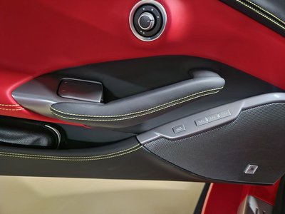 2023 Ferrari PORTOFINO — миниатюра 13