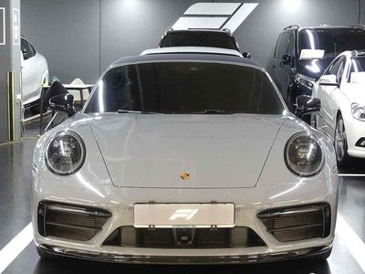 PORSCHE 911 - 3