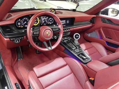 PORSCHE 911 - 10