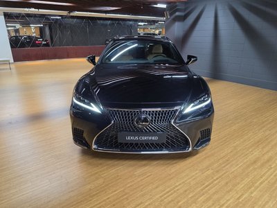 صورة 2 لـ 2025 Lexus LS