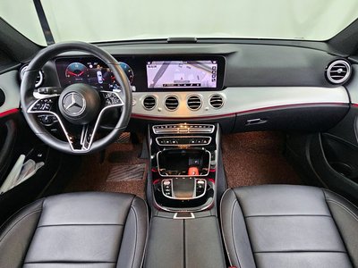 MERCEDES-BENZ E-CLASS - 5