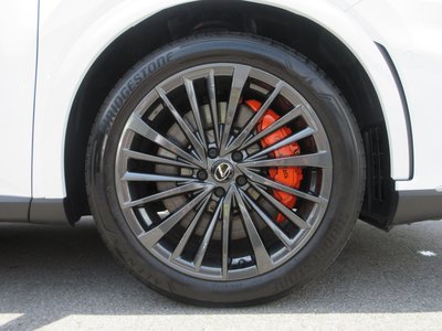 صورة مصغرة 35 لـ 2025 Lexus RX