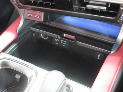 صورة مصغرة 46 لـ 2025 Lexus RX